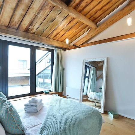 Wild Roses Serviced Apartments - Excel Warehouse 1 Londra Esterno foto